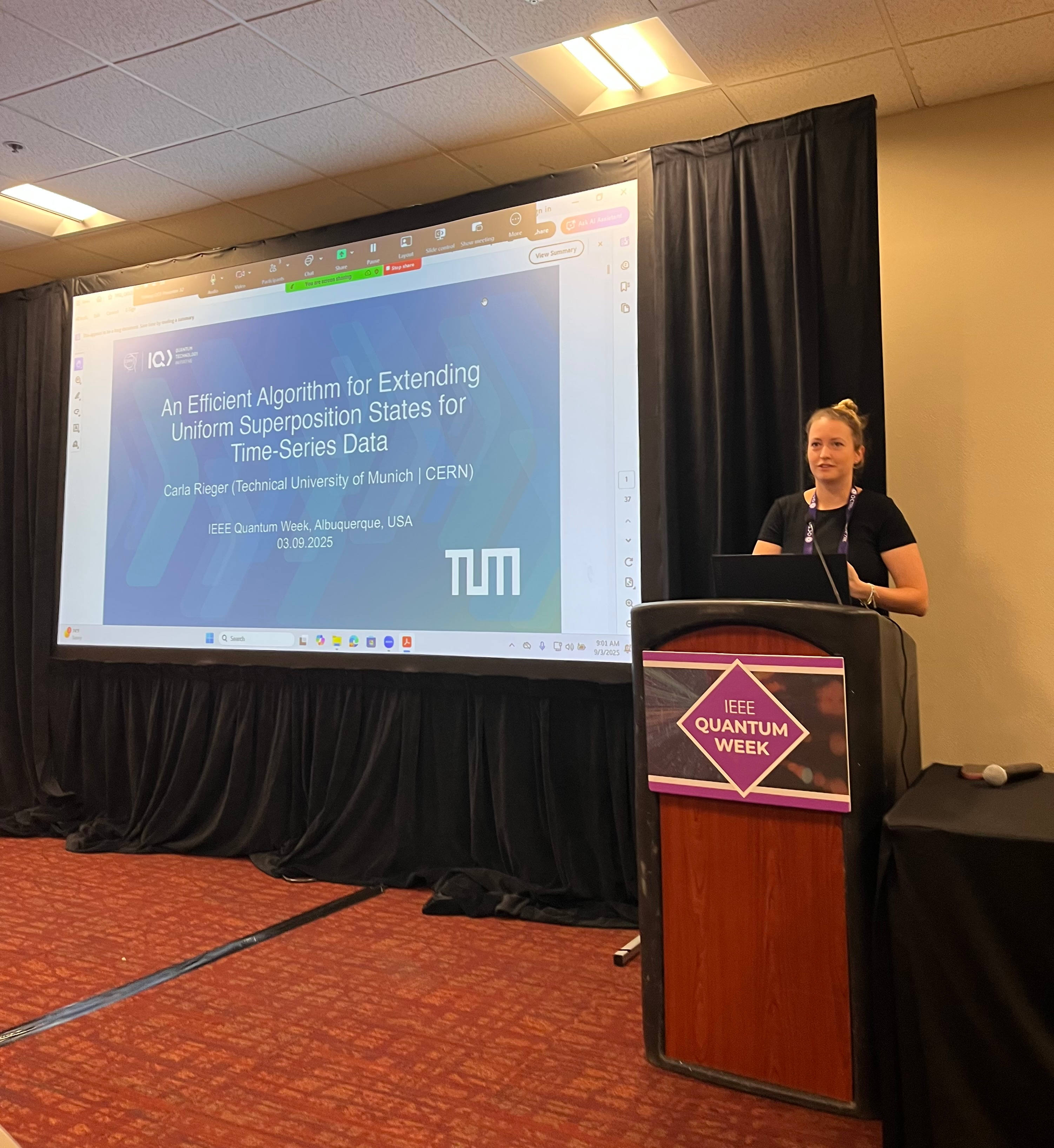 Carla Rieger presenting at IEEE Quantum Week 2025.